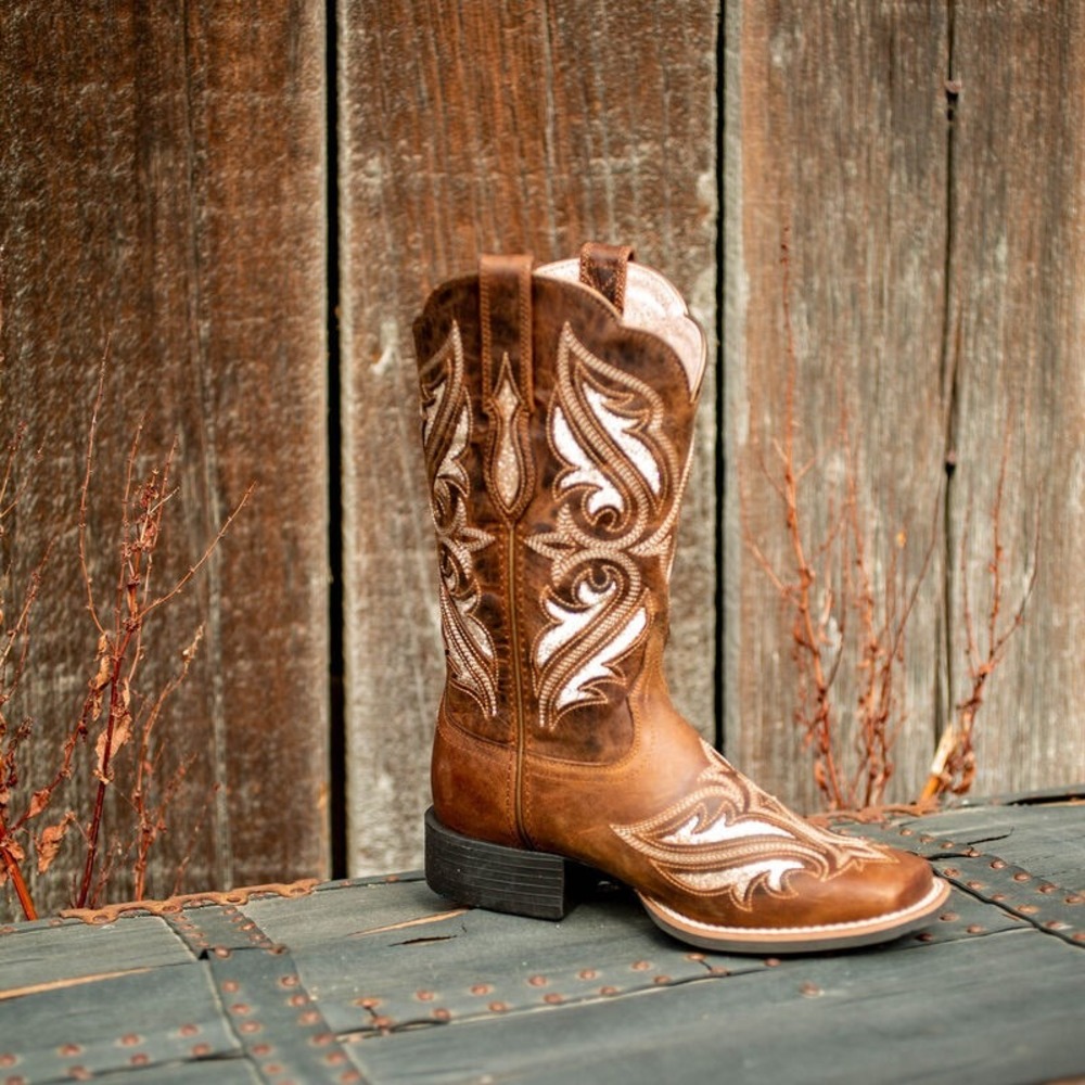 Ariat Tan Heeled Boots with Cream Patterns